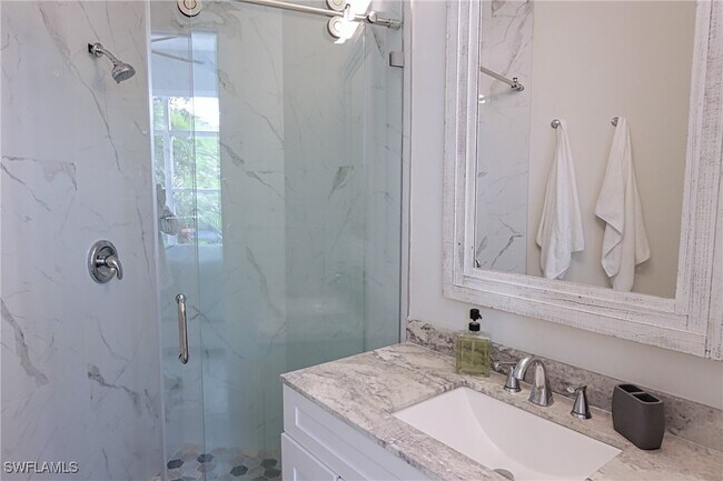 Building Photo - 3310 Riverpark Ct