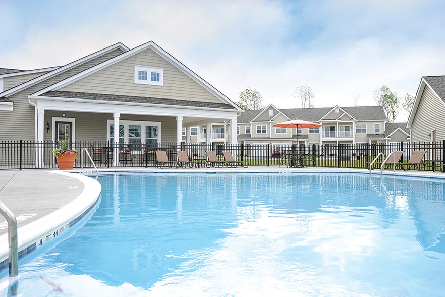 Union Square Apartment Homes 6 Goldenroot Lane North Chili NY 14514