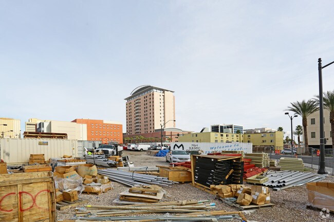 Building Photo - 511 S 1st St