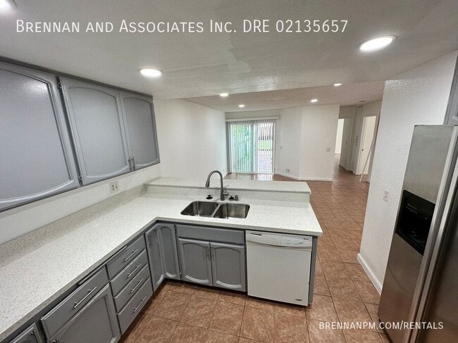 Building Photo - 1606 Woodrun Pl