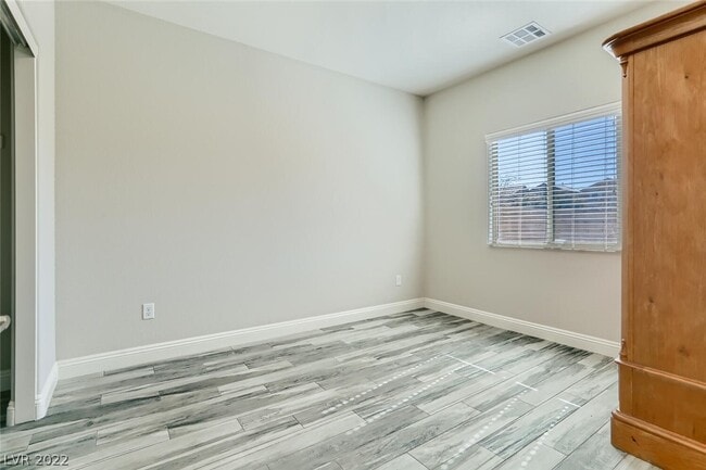 Building Photo - 9601 Abbey Pond Ave