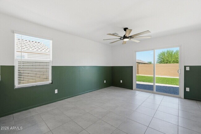 Building Photo - 12168 E Sunflower Ln