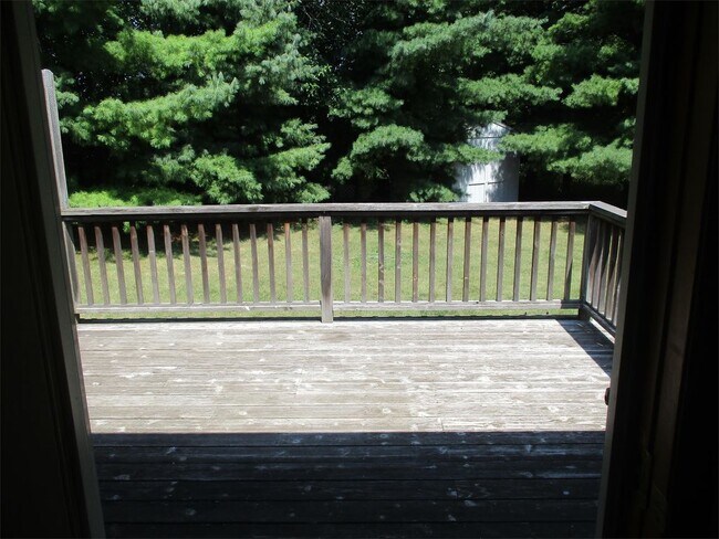 Building Photo - 1530 Idaho Ave