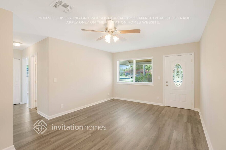 Building Photo - 530 NW 5th St