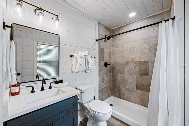 Building Photo - 532 Warbonnet Wy