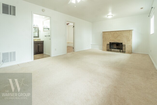 Building Photo - 1269 Cree Dr