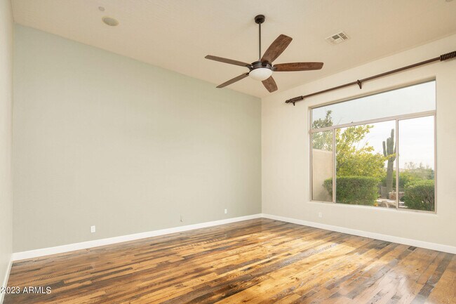 Building Photo - 7895 E Softwind Dr