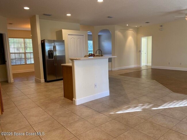 Building Photo - 4090 San Beluga Way