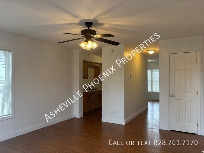 Building Photo - 9 Spruce Shade Ct