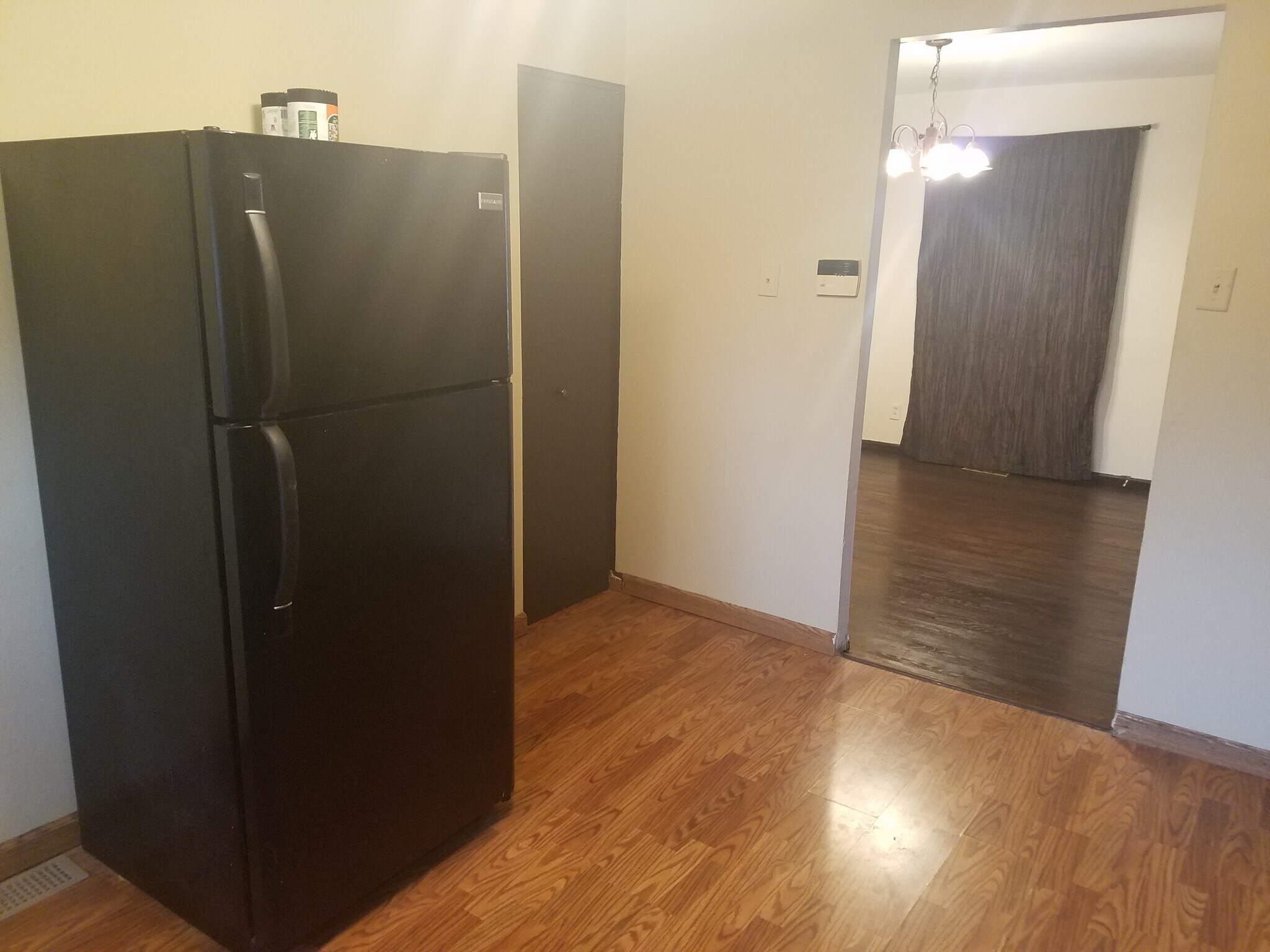 Kicthen has a pantry - 1820 Bluebird Dr