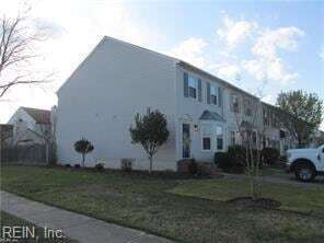Building Photo - 4701 Woods Edge Rd