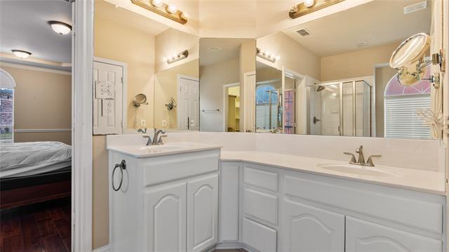 Building Photo - 11340 Jasper Dr