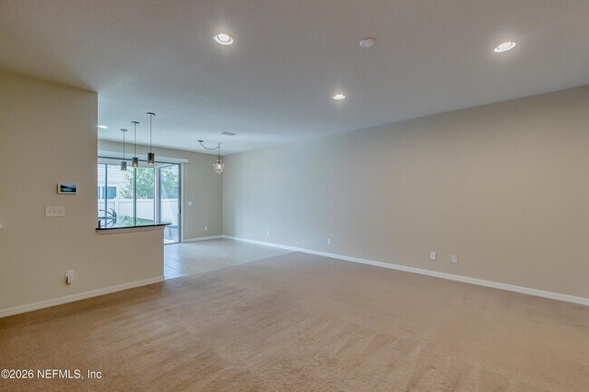 Building Photo - 7021 Buroak Ct