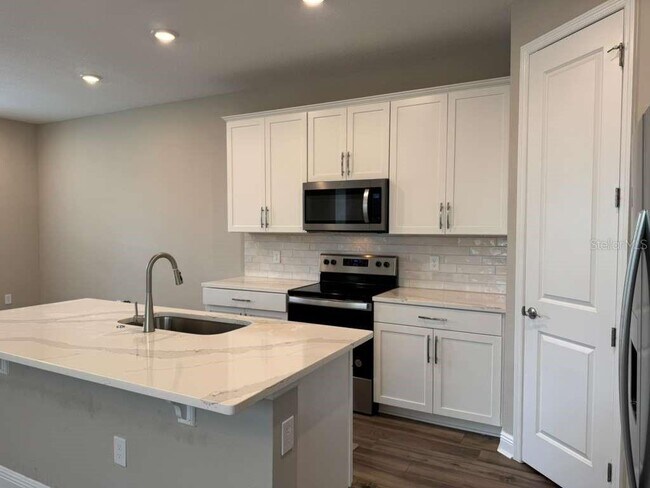 Building Photo - 14311 Braemar St