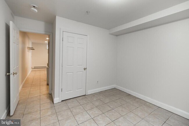 Building Photo - 1927 N 9th St