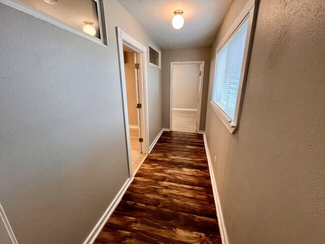 Building Photo - 5638 Curzon Ave