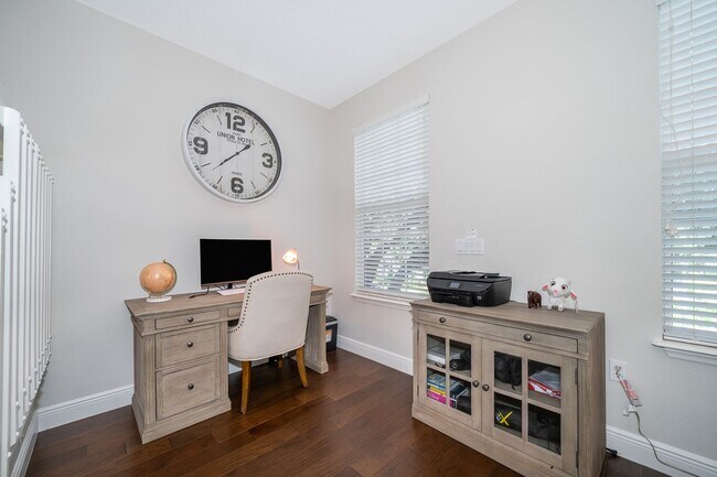 Building Photo - Baldwin Park Townhouse