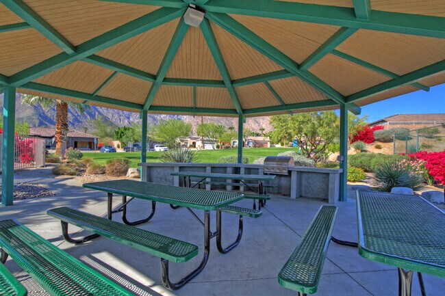 Building Photo - 766 Ventana Ridge