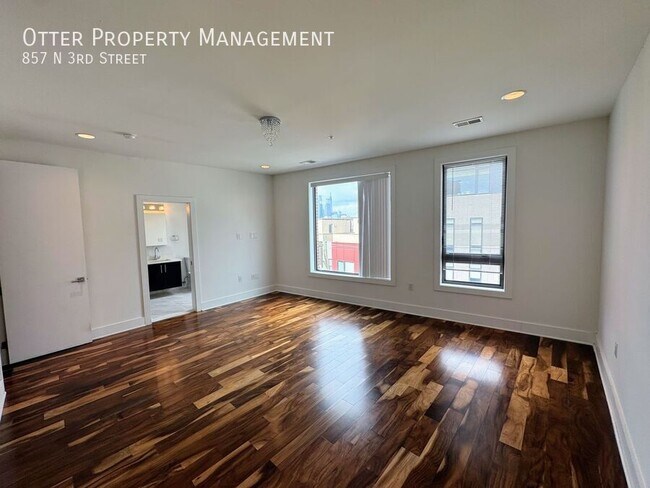 Building Photo - 857 N 3rd St