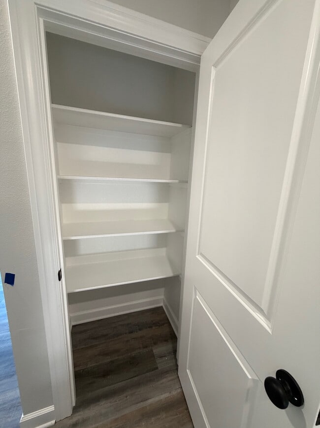 Building Photo - 83 SE 351st Rd