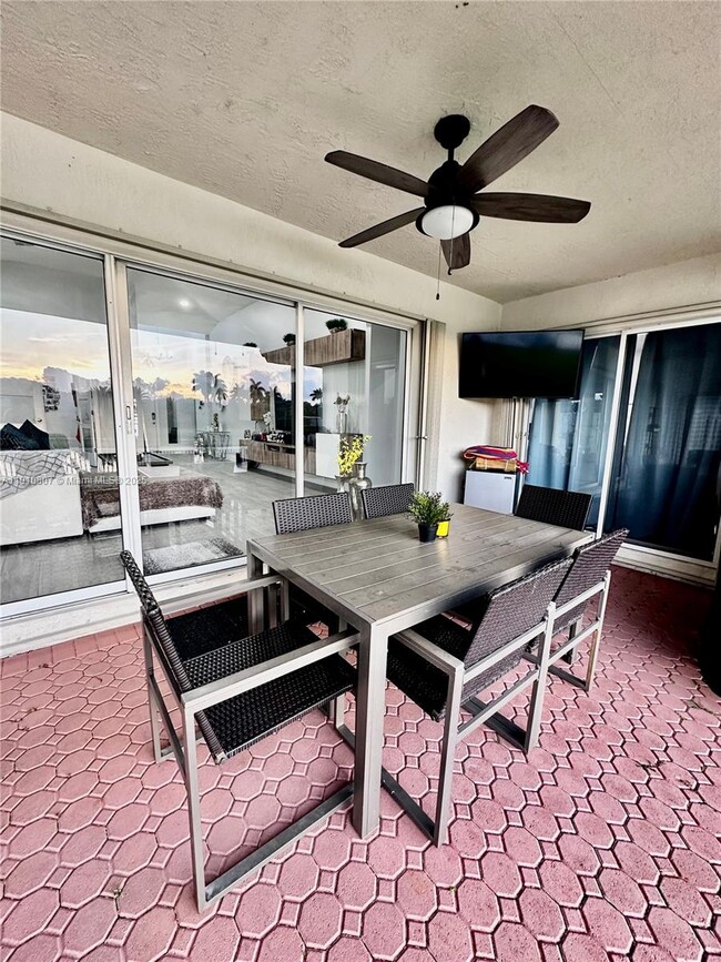 Building Photo - 3501 SW 142nd Ave