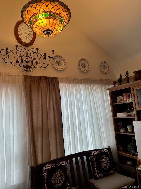 Building Photo - 84 Surrey Ln