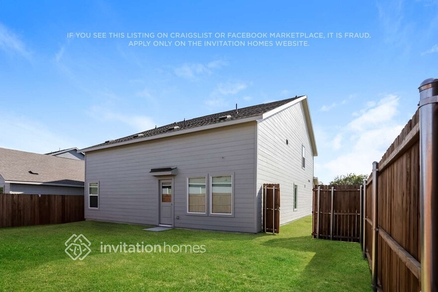 Building Photo - 2716 Bronte Blvd