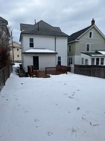 Building Photo - 351 Tennyson Ave