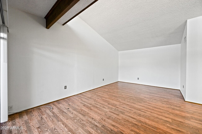 Building Photo - 507 W Pebble Beach Dr