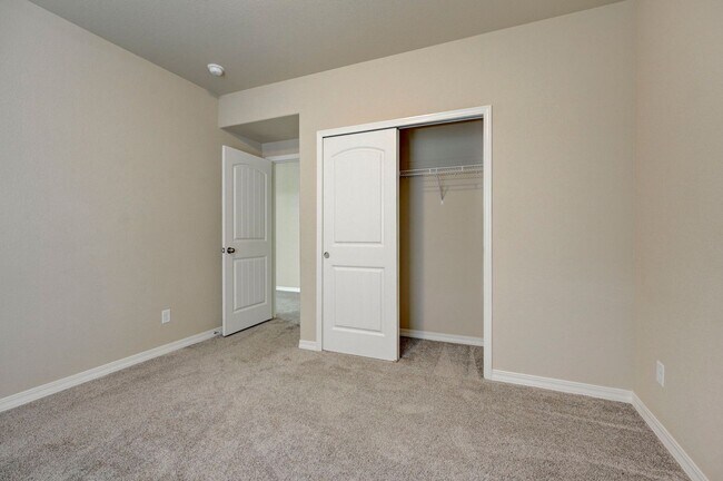 Building Photo - STUNNING RANCHER IN STERLING RANCH WITH MOUNTAIN VIEWS!!!!