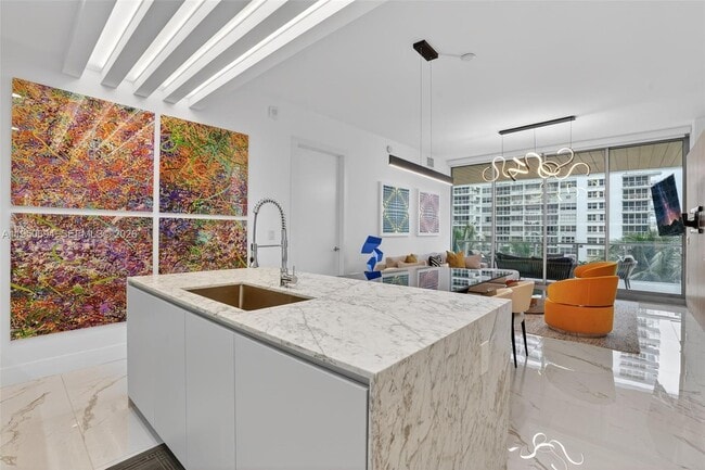 Building Photo - 5775 Collins Ave