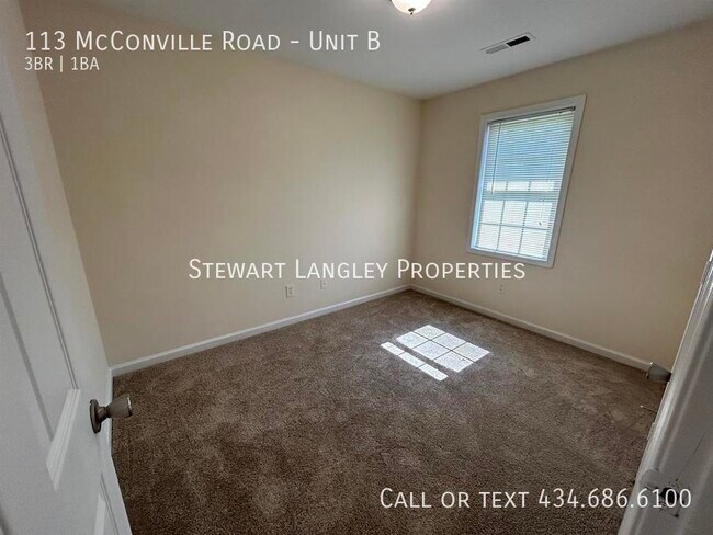 Building Photo - 113 McConville Rd