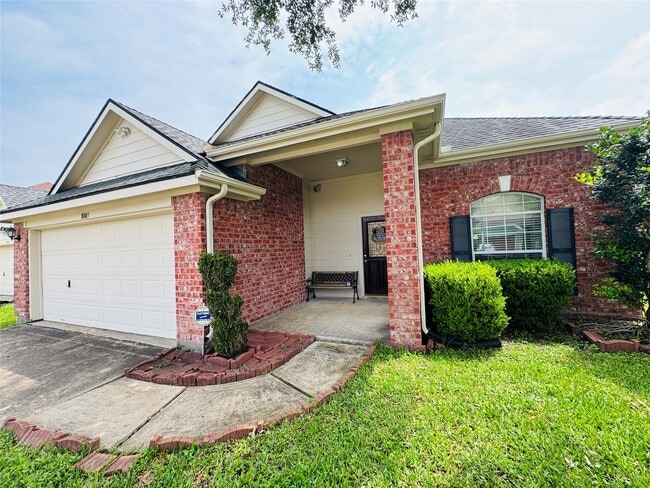 Building Photo - 8003 Beech Park Ln