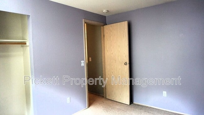 Building Photo - 12949 Granite Ln NW