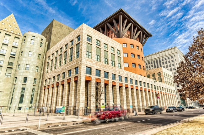 Building Photo - 777 Emerson St