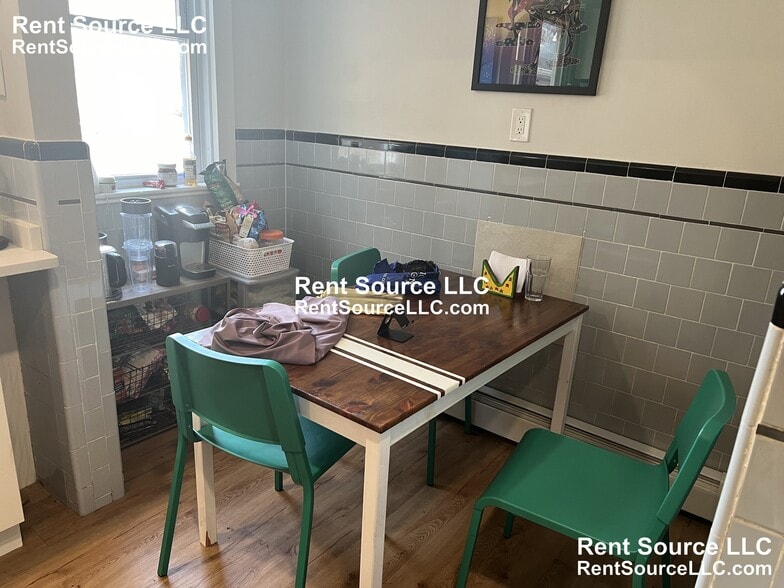 Building Photo - 31 Tremont St