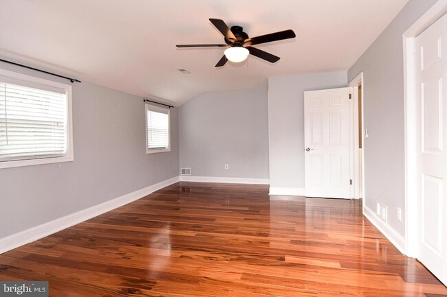Building Photo - 7125 Harrison Ln