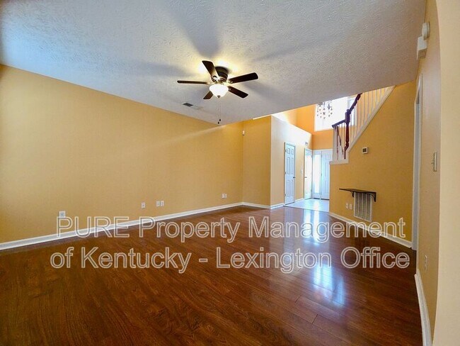 Building Photo - 2909 Mahala Ln