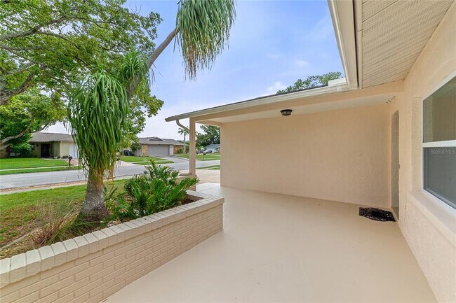 Building Photo - 4243 Chipmunk Dr