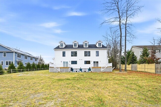 Building Photo - 67 Paulding Ln