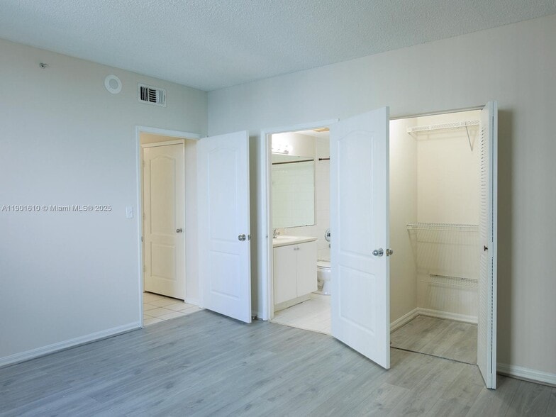 Building Photo - 5091 NW 7th St