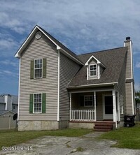 Building Photo - 224 Hemlock Dr