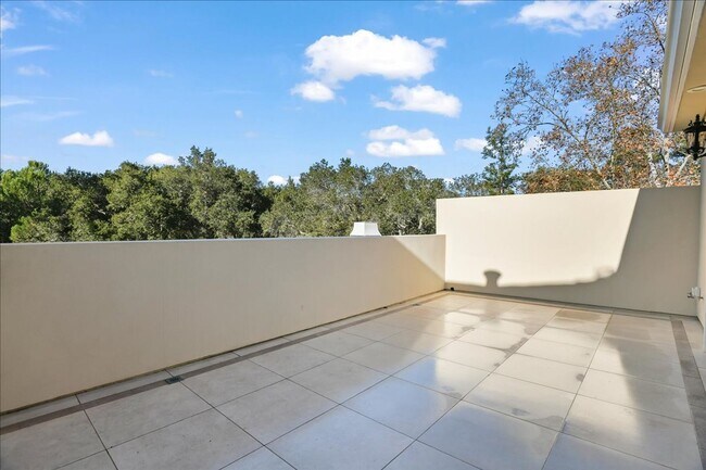 Building Photo - Luxury 10 Bedrooms, 9 Bathroom Estate for Lease in Los Gatos