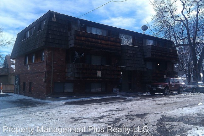 Primary Photo - 1610 9th Ave