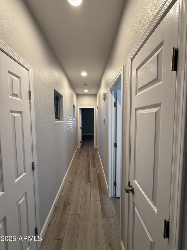 Building Photo - 18639 E Lark Dr