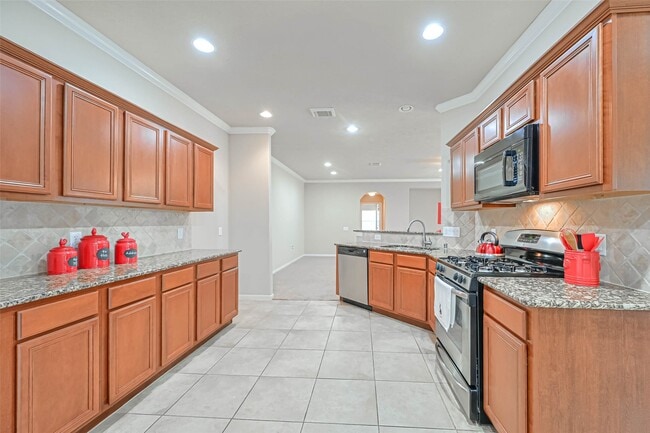 Building Photo - 5230 Garnetfield Ln
