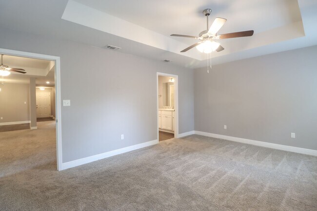 Building Photo - 16509 Lexington Ct