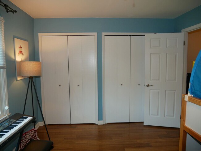 Building Photo - ***Bright and Beautifully Appointed 3BED/3BATH Townhome in Vienna for Rent ***