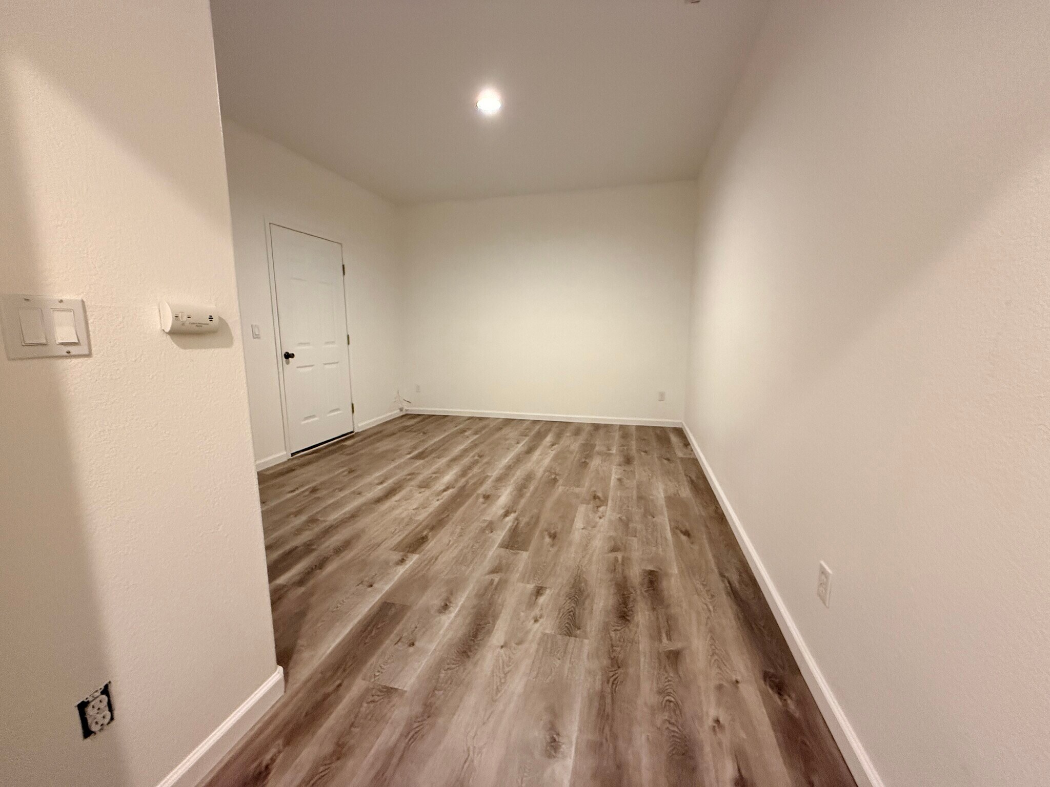 Building Photo - 1545 Fircrest Ct SE