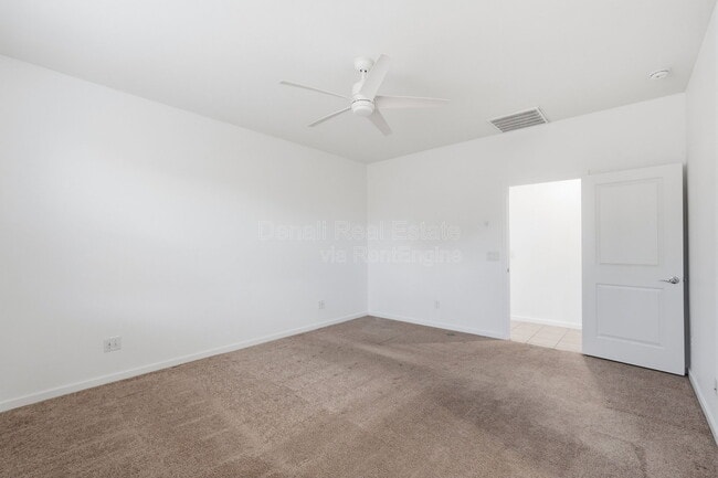 Building Photo - 13300 N 141st Ln